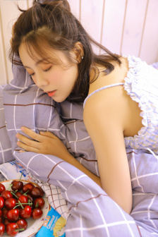 美女pk精子游戏